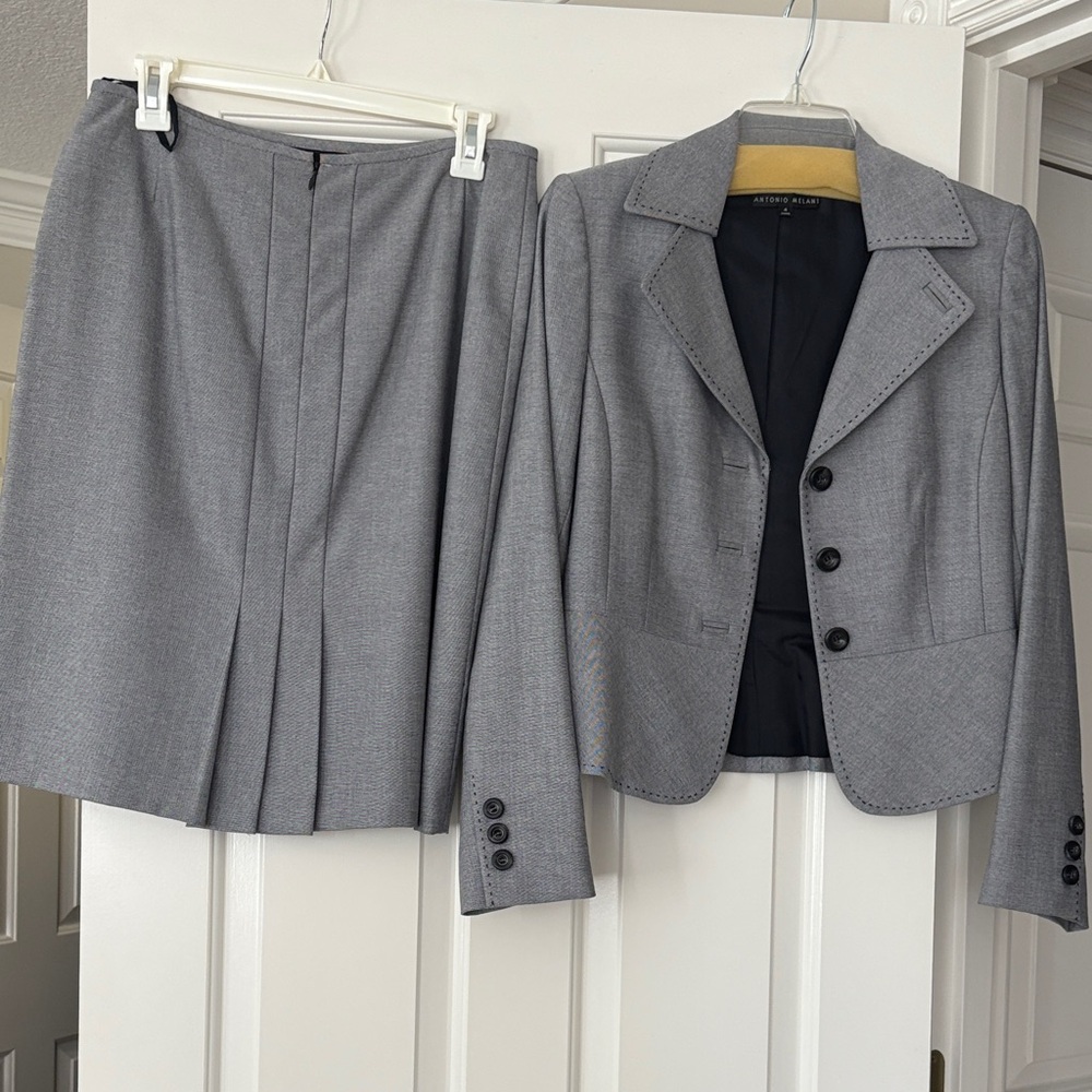 ANTONIO MELANI Gray Blazer and Skirt Set